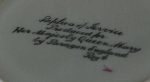 reserved Christiane PARAGON TEA SERVICE  'REPLICA OF ONE PRODUCED FOR H.M QUEEN MARY" - from SUEZYT