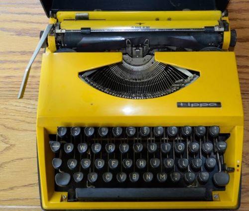 TYPEWRITER NEEDS ATTENTION - from SUEZYT