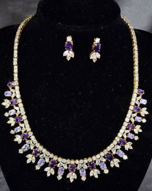 SWAROVSKI CRYSTAL JEWELLERY  NECKLACE SET - from SUEZYT