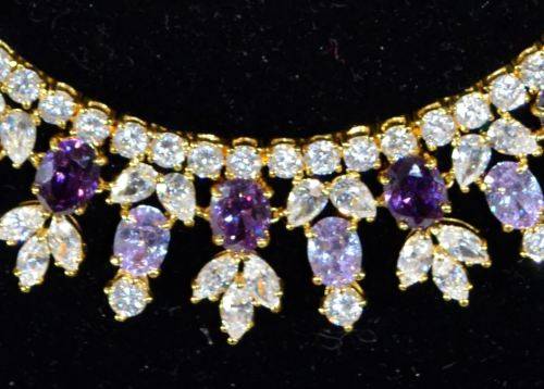 SWAROVSKI CRYSTAL JEWELLERY  NECKLACE SET - from SUEZYT