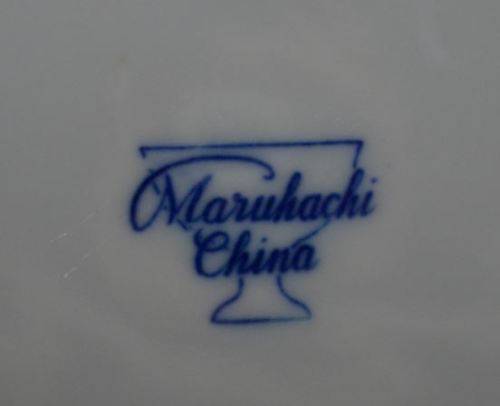 MARUKACHI CHINA TRIO WITH JAPANESE SCENE -  from SUEZYT