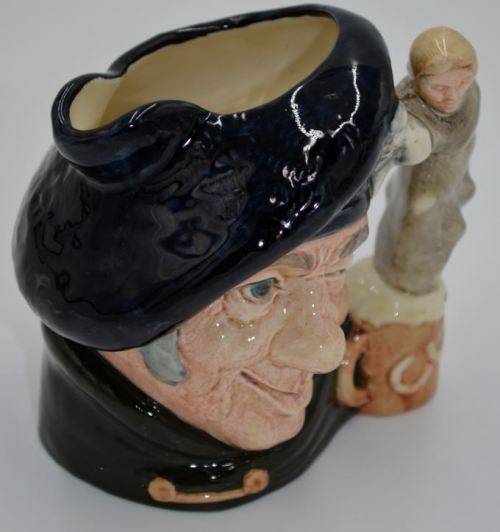 ROYAL DOULTON TAM O'SHANTER D6636 11CMS - from SUEZYT