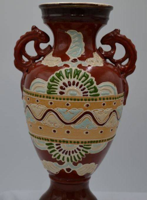 PAIR OF JAPANESE SATSUMA MORIAGE VASES-  from SUEZYT