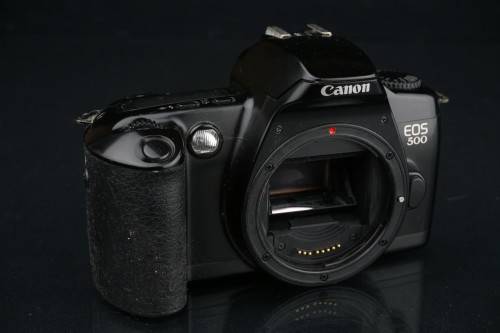Canon EOS 500 35mm SLR camera body **Great Condition**