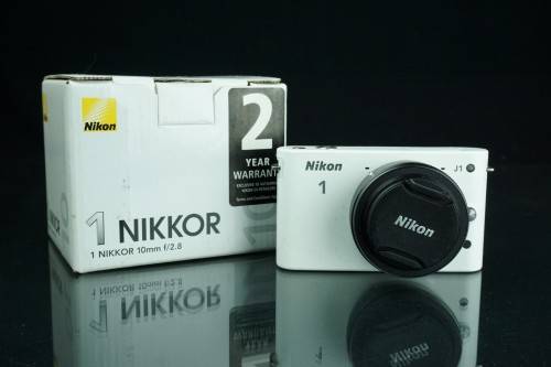 Nikon J1 Mirrorless Digital Camera with Nikkor 10mm F2.8 Lens  **Fantastic Condition**