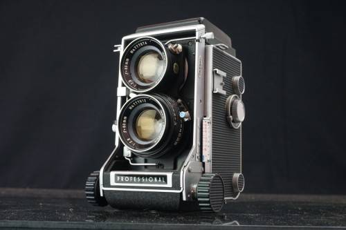 Mamiya C33 120 Film TLR Camera with 80mm Blue Dot and 65mm Lenses  **Great Condition**