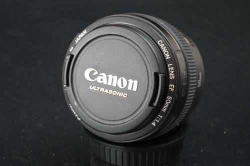 Canon EF 50mm F1.4 lens, Very Sharp Copy  **Excellent Condition**