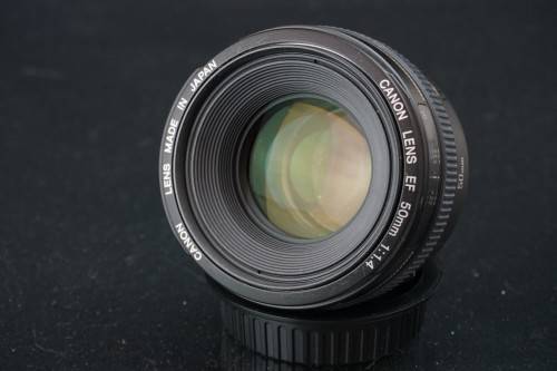 Canon EF 50mm F1.4 lens, Very Sharp Copy  **Excellent Condition**
