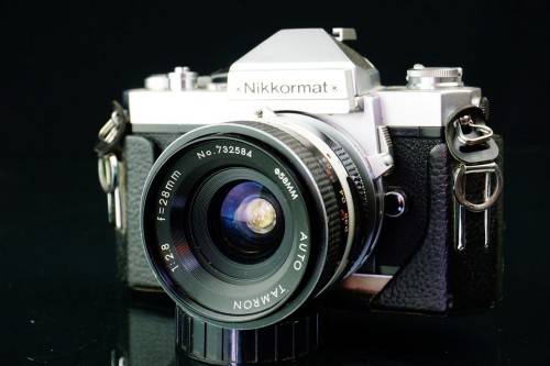 Nikon Nikkormat FT2 35mm SLR with Tamron 28mm F2.8 Nikon F Mount Lens **Great Condition**