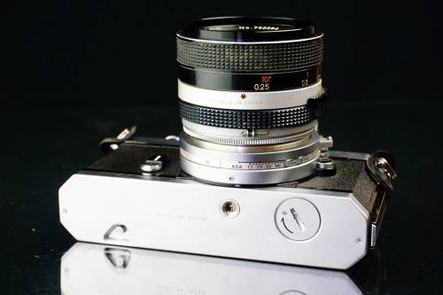 Nikon Nikkormat FT2 35mm SLR with Tamron 28mm F2.8 Nikon F Mount Lens **Great Condition**