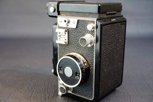 Minolta Autocord CdS III TLR Medium Format Camera with a Coupled Meter **Excellent Condition **