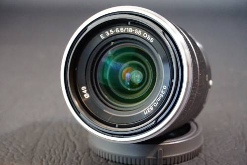 Sony 18-55mm OSS F3.5-5.6 Lens NEX E-mount **Excellent Condition**
