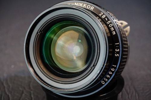 Nikon Ai-s Zoom Nikkor 28-50mm F3.5 Lens in Nikon Ai-s Mount  **Excellent Condition**