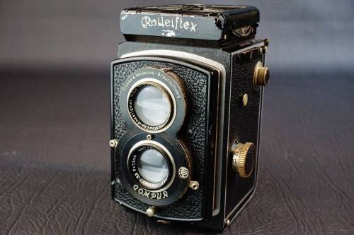 Rolleiflex 6x6 TLR 120 Medium Format Film Camera **Spares/Repair or Display**