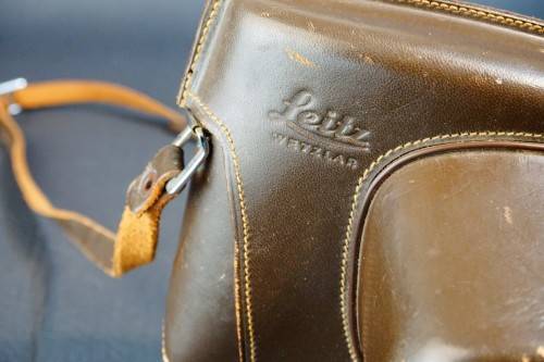 Leica Leitz Leicaflex SL SLR Camera Body Leather Case  **Good Condition**