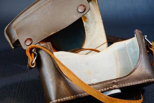 Leica Leitz Leicaflex SL SLR Camera Body Leather Case  **Good Condition**