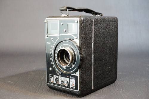 Siemens & Halske C II 16mm Cine Film Camera With Schneider-Kreuznach Xenon Lens  **Great Condition**