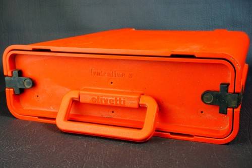 Olivetti Valentine Portable Red Typewriter with Carry Case by Ettore Sottsas **Excellent Condition**
