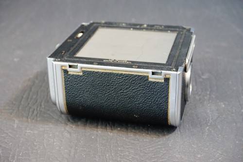 Hasselblad A12 V-Button Roll Film Back in Chrome with Matching Serial Numbers **Great Condition**