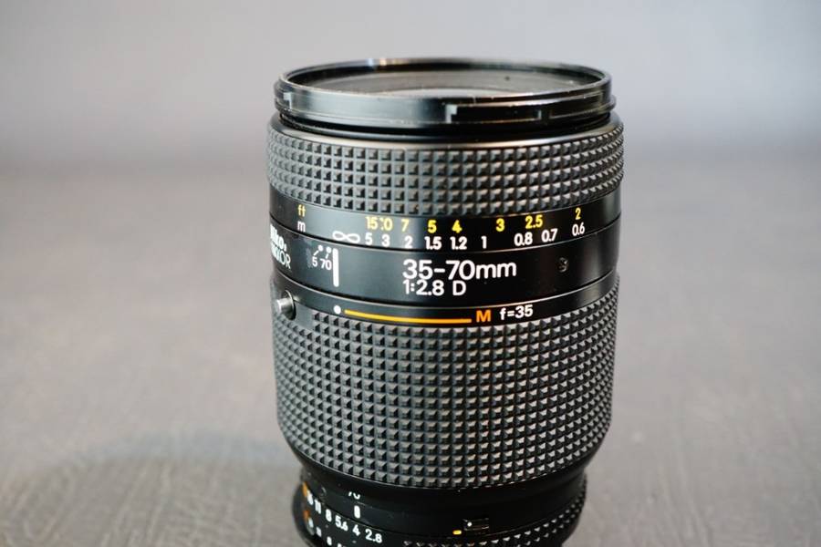 Nikon Nikkor D 35-70mm F2.8 Lens  **Spares or Repair**