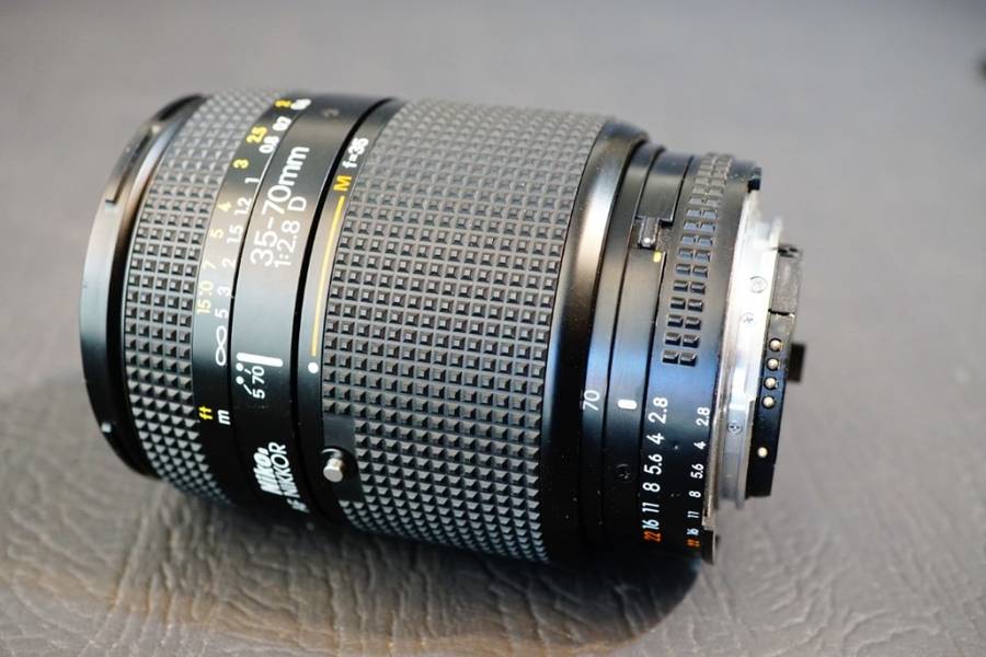 Nikon Nikkor D 35-70mm F2.8 Lens  **Spares or Repair**