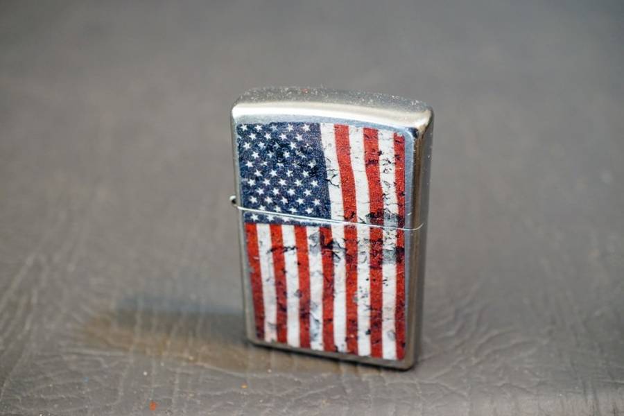 Zippo Silver with American Flag Lighter Bradford PA Made In USA  **Good Condition**