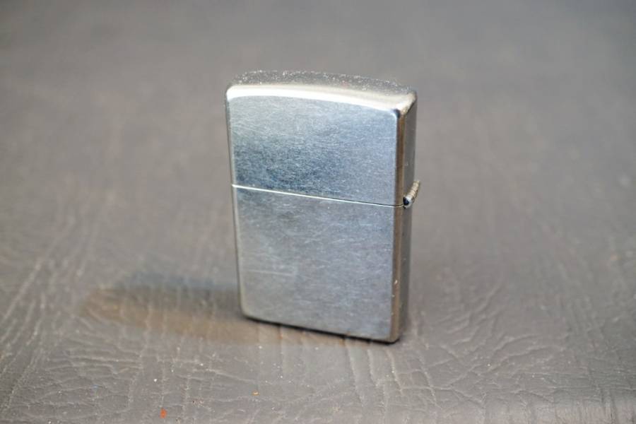 Zippo Silver with American Flag Lighter Bradford PA Made In USA  **Good Condition**