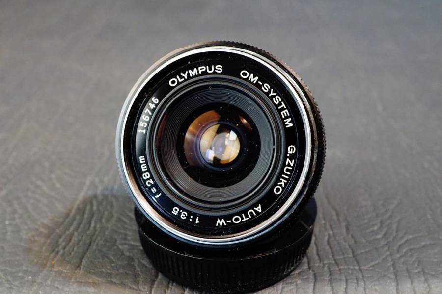 Olympus Zuiko 28mm F3.5 Lens in Olympus OM Mount **Excellent Condition**