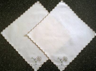 Lovely pair of Madeira linen lunch napkins