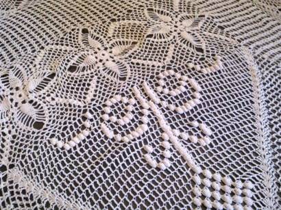 Stunning large vintage crochet bedspread