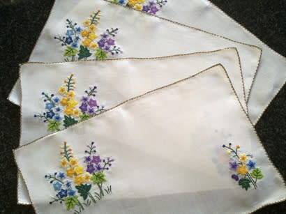 Elegant vintage fine linen hand embroidered placemats x 5