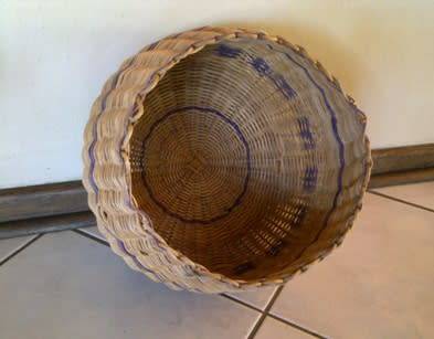Round squat woven basket / plant pot 22cm
