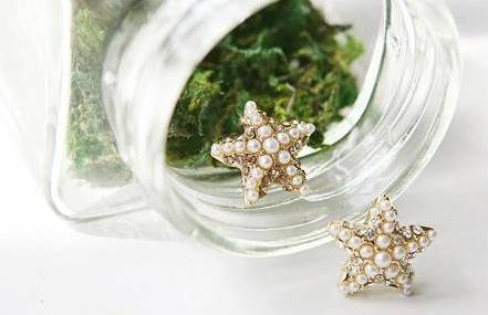 Faux Pearl White Crystal Rhinestone Fashion Starfish Cute Beaded Embellished Stud Earrings