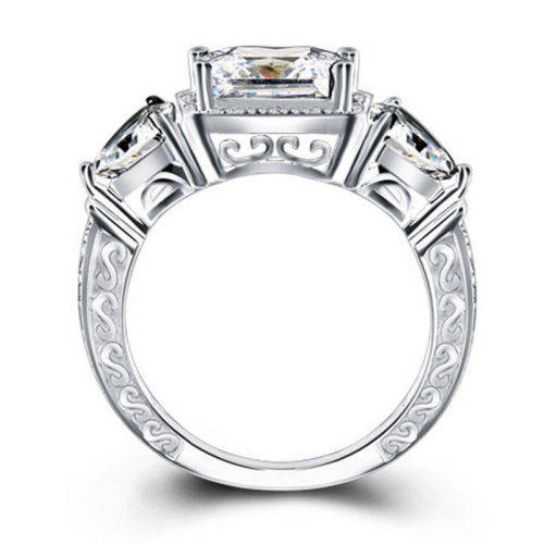Distinctive 925 Silver White Topaz Ring Set
