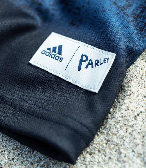 ***limited edition*** All blacks Parley jersey