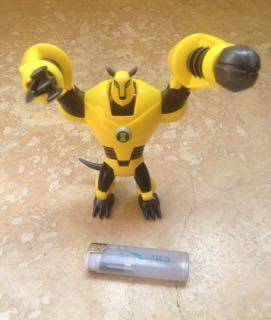 2010 Cartoon Network Ben 10 Alien Omniverse Original Armodrillo figure