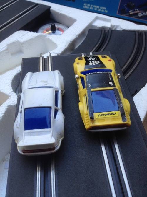 artin porsche vs maserati set