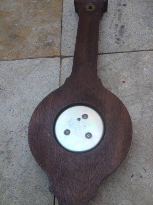 SB banjo barometer