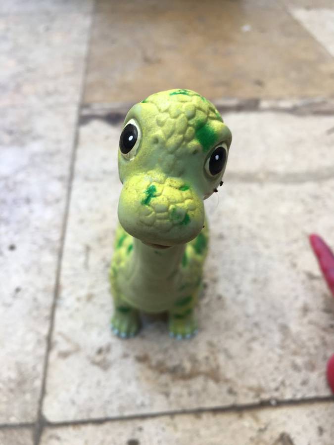 pair of wing crown dinasaur 2007 lot