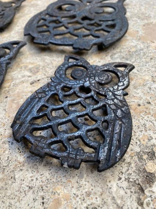 vintage cast iron owl trivet trivets lot of 4 Taiwan
