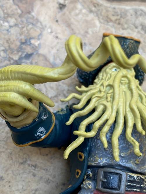 Disney Zizzle Davy Jones articulated figurine pirate figure