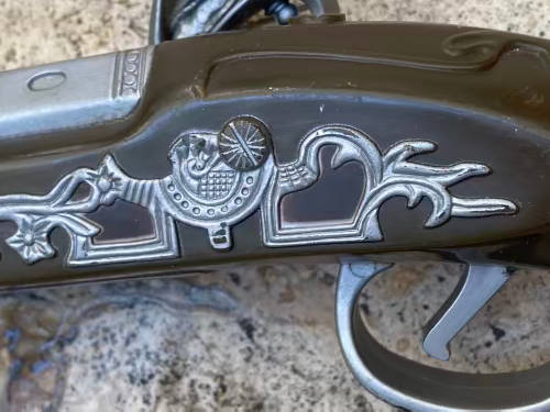 vintage RARE flintlock pirate REPLICA gun disney POTC ZIZZLE Jack sparrow  2005