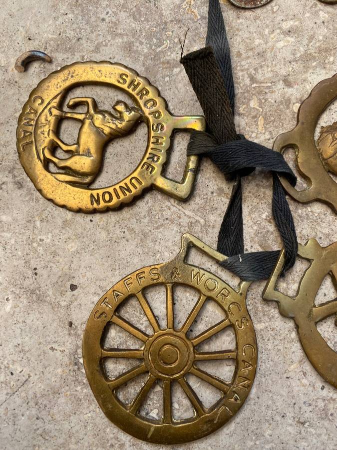 Horse brass lot of 6