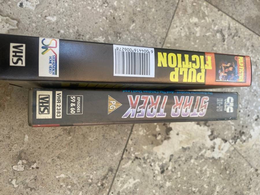 Star Trek the original vhs , and pulp fiction vhs pair