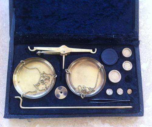 brass scale small