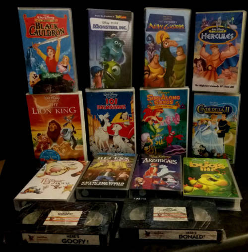 WALT DISNEY CLASSIC CHILDREN VHS COLLECTION - 14 tapes