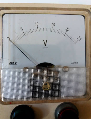 Panel with analogue DC Amperes 0-10A Current meter & DC 0-25V meter - needs to be rewired & mounted