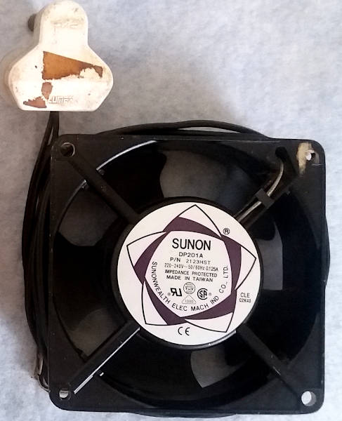 Sunon DP201A P/N 2123HST 220V-240V 120mm x 120mm x 38mm  0.125A  19/20W cooling fan