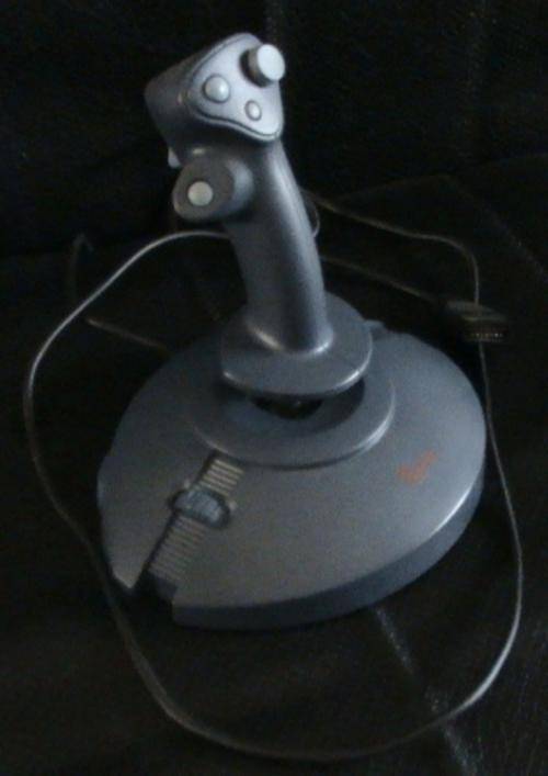 Joystick Genius Flight2000 F-22