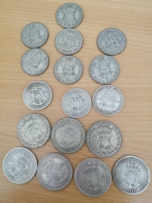 17 X SILVER 2 SHILLINGS and 2 1/2 SHILLINGS COINS UNION OF SOUTH AFRICA VARIOUS DATES